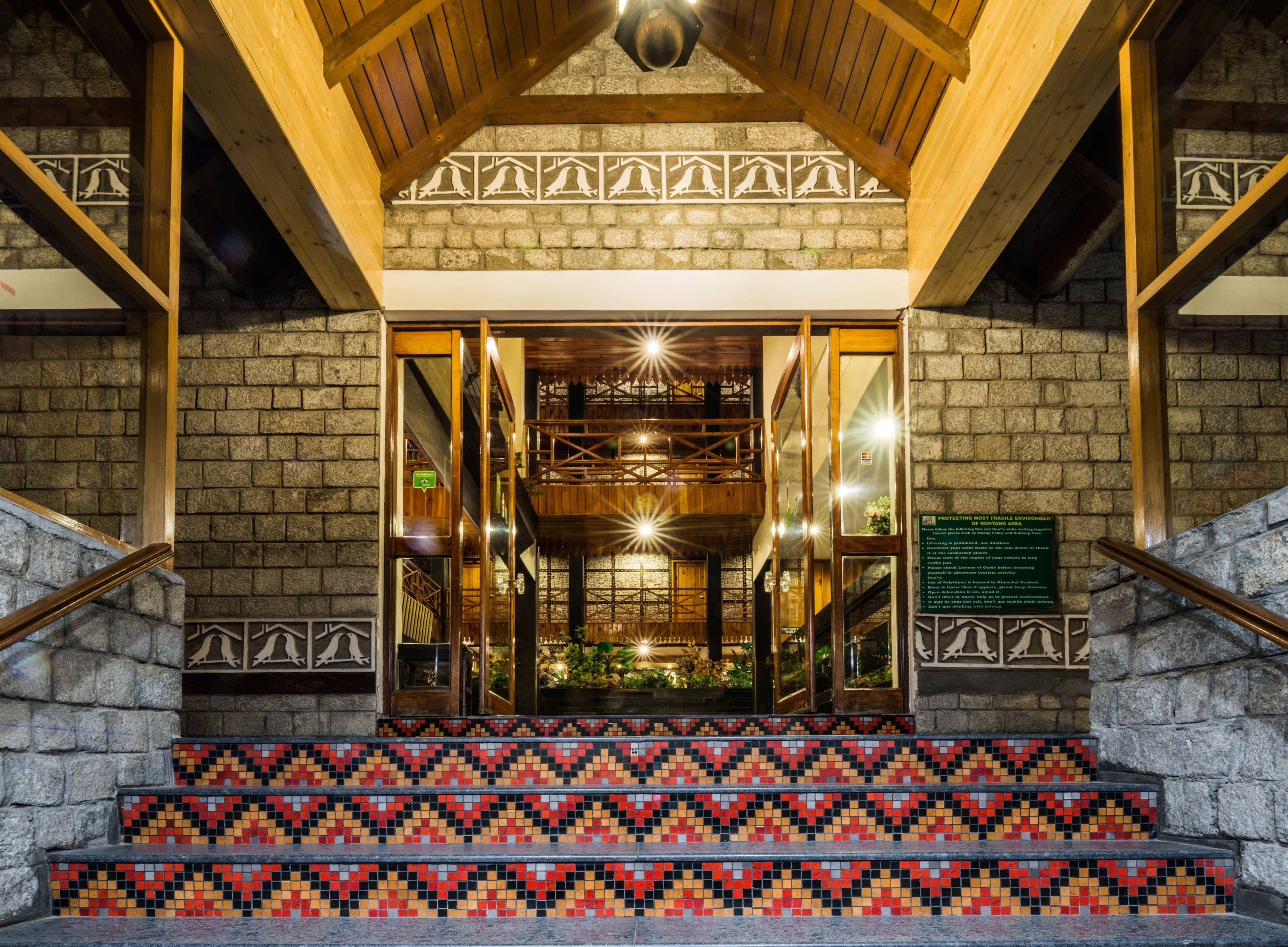 Honeymoon Inn Manali — Photos 1